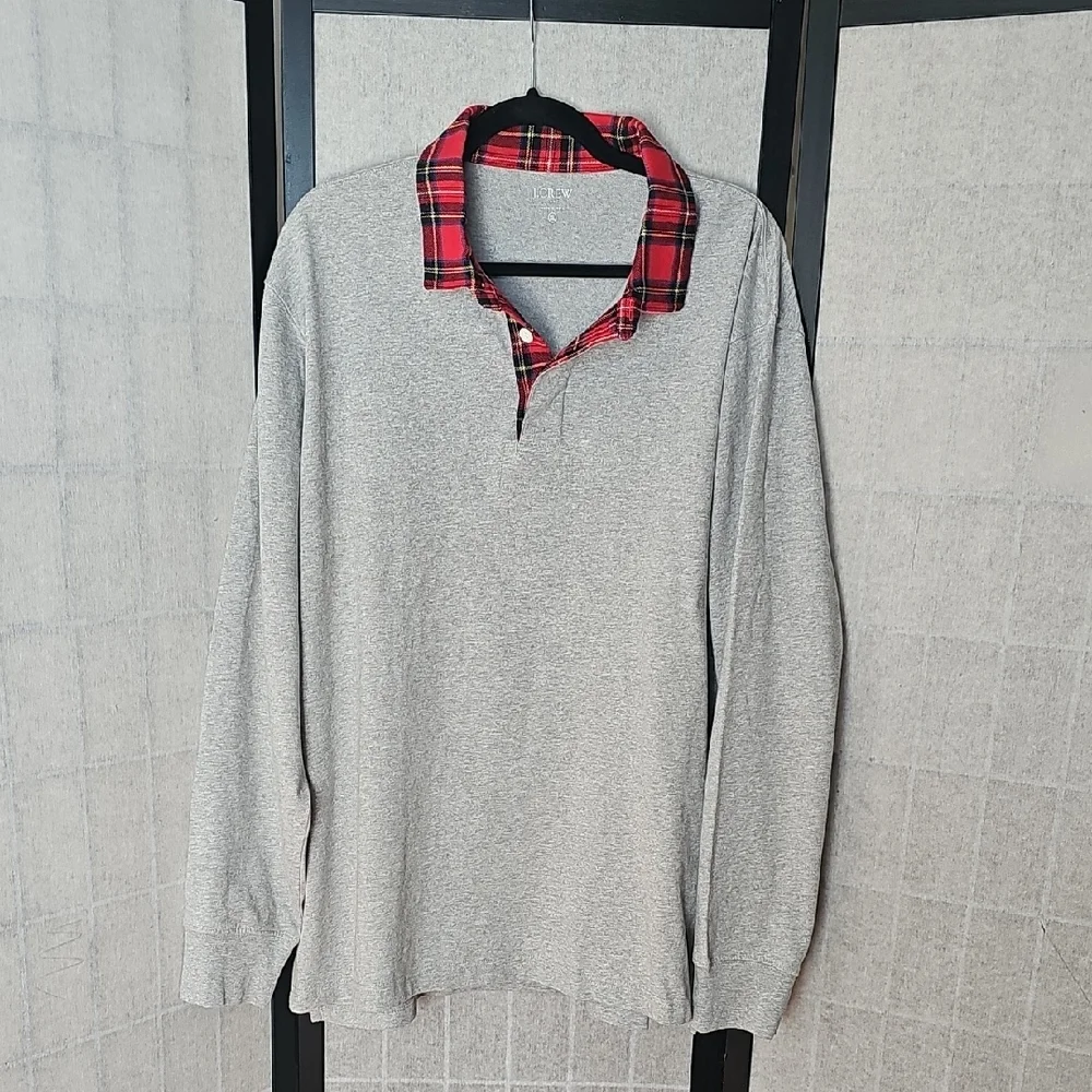 NWT J. Crew Gray Sweater with Red Plaid Collar Size XL